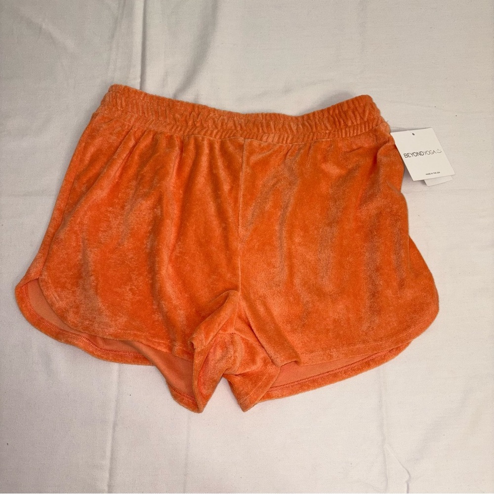 Beyond yoga‎ orange terry cloth elastic waist shorts size medium new with tags